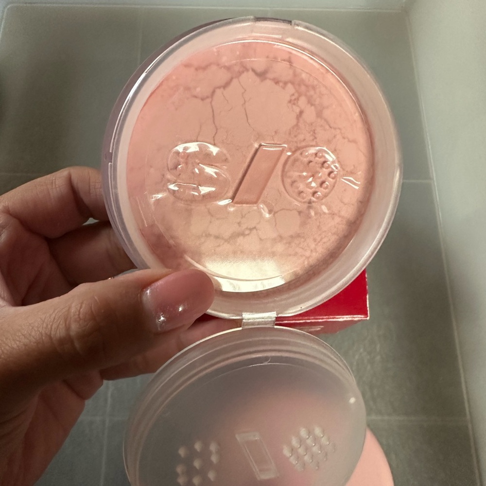 One/Size Ultimate Setting Powder - Picture 5 of 6